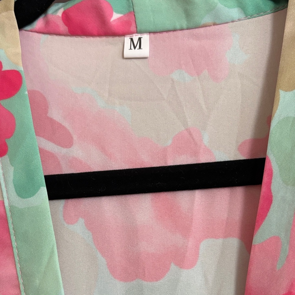 Elegant Floral Midi Dress with Tie Waist and Ruffled Skirt - Picture 2 of 5